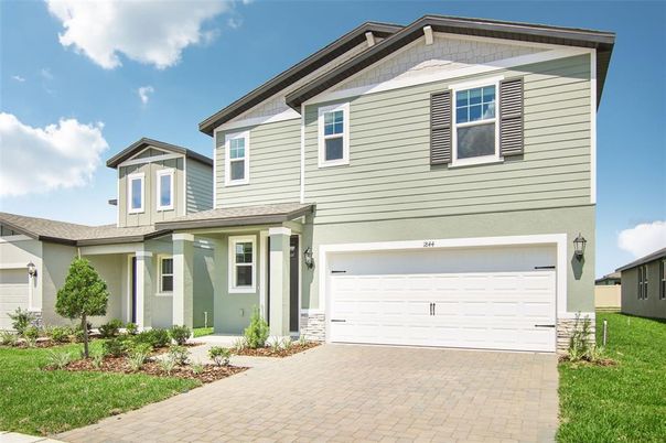Attached, Exterior, Facade, Modern
