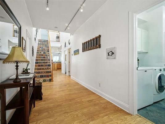 Interior, Washer, Wood Texture Flooring