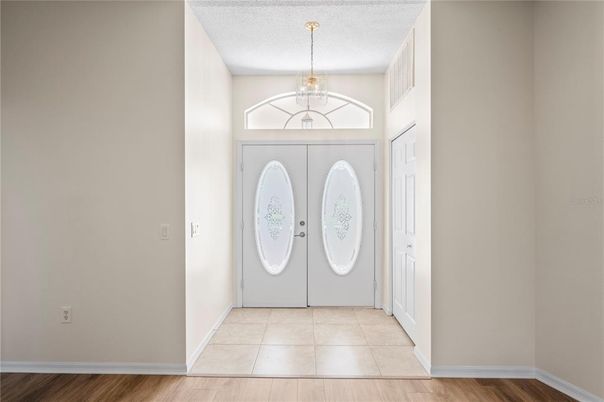 Chandelier, Interior, Wood Texture Flooring