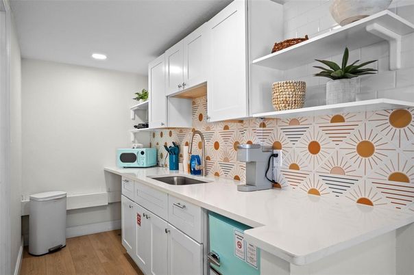 Interior, Kitchen, Recessed Lighting, Wood Texture Flooring