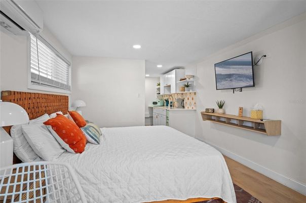 Bedroom, Interior, Recessed Lighting, Wood Texture Flooring
