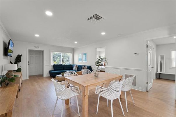 Dining room, Interior, Living room, Recessed Lighting, Wood Texture Flooring