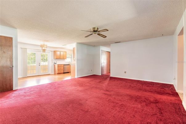 Chandelier, Empty room, Interior, Kitchen