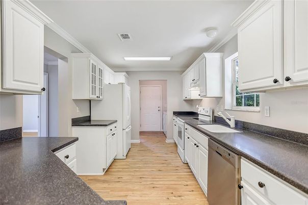 Interior, Kitchen, Recessed Lighting, Wood Texture Flooring