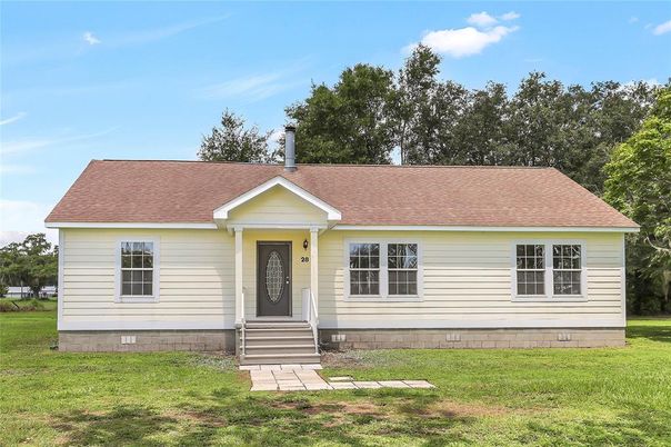 Exterior, Facade, Cape Cod