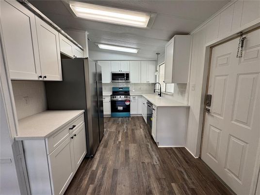 Interior, Kitchen, Stainless Steel Appliances, Wood Texture Flooring