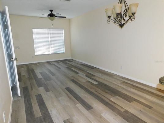 Chandelier, Empty room, Interior, Wood Texture Flooring