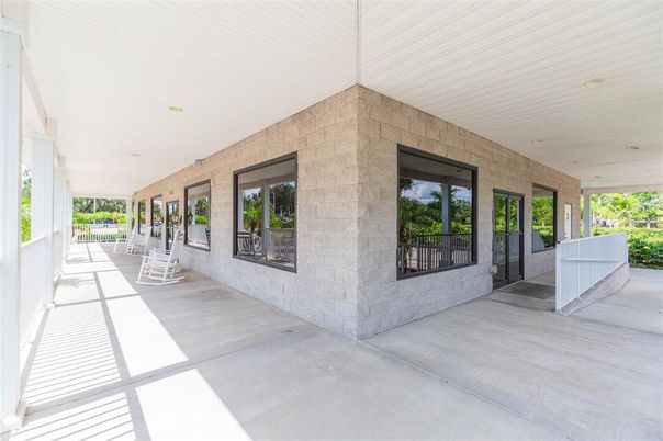 Exterior, Recessed Lighting