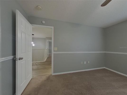 Empty room, Interior, Pendant Lights