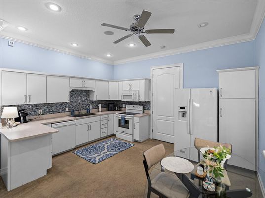 Interior, Kitchen, Recessed Lighting