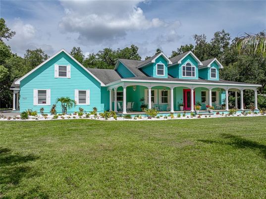 Backyard, Exterior, Facade, Farmhouse