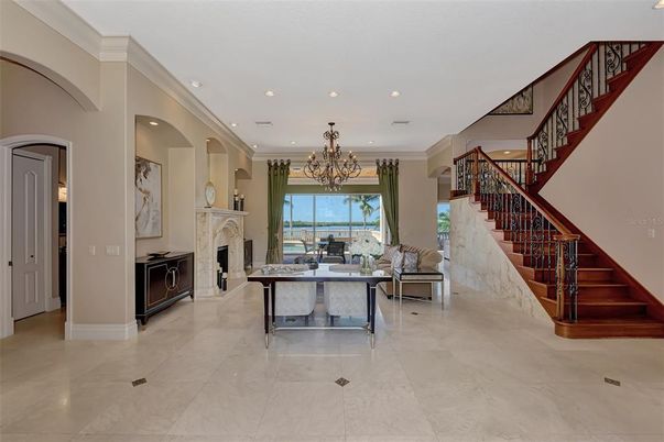 Chandelier, Fireplace, Interior, Recessed Lighting