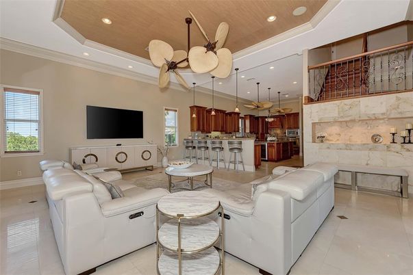 Interior, Kitchen, Living room, Marble Walls, Pendant Lights, Recessed Lighting