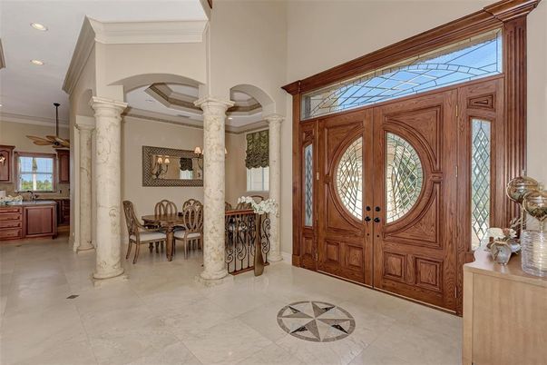 Dining room, Interior, Recessed Lighting