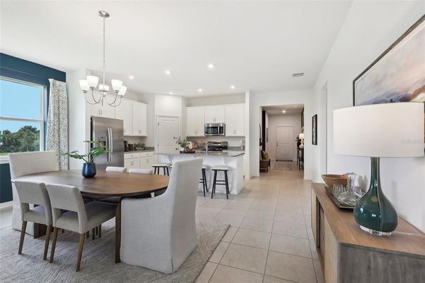 Chandelier, Dining room, Interior, Kitchen, Pendant Lights, Recessed Lighting, Stainless Steel Appliances