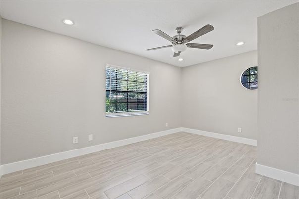 Empty room, Interior, Recessed Lighting, Wood Texture Flooring