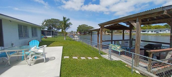 Backyard, Exterior, Water