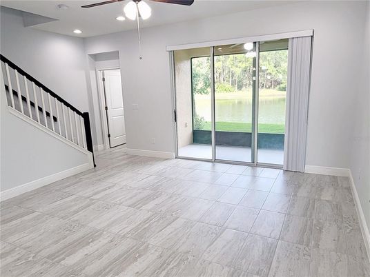Empty room, Interior, Marble, Recessed Lighting