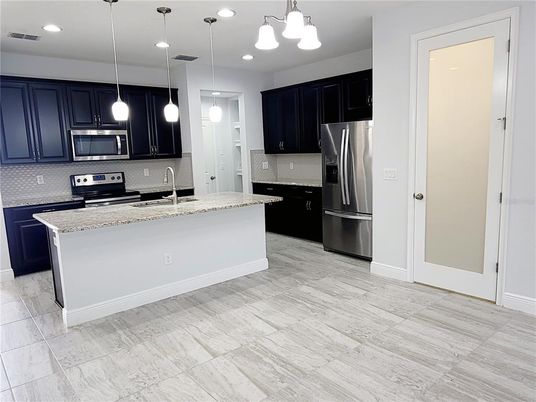 Interior, Kitchen, Pendant Lights, Recessed Lighting, Stainless Steel Appliances