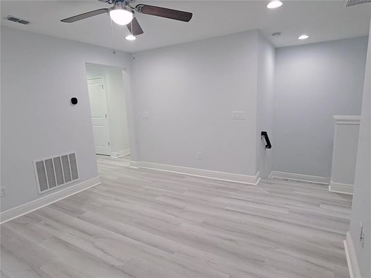 Empty room, Interior, Recessed Lighting, Wood Texture Flooring