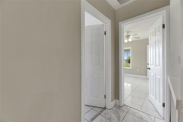 Empty room, Interior, Marble