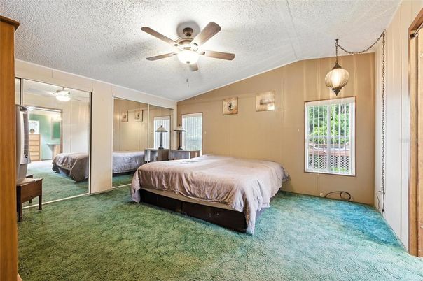 Bedroom, Interior, Pendant Lights