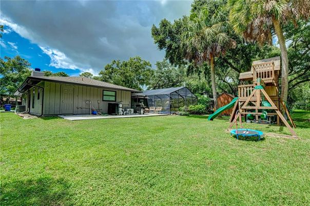 Backyard, Exterior, Playground