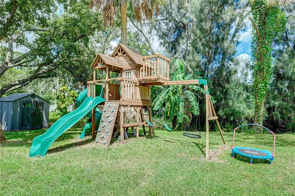Backyard, Exterior, Playground