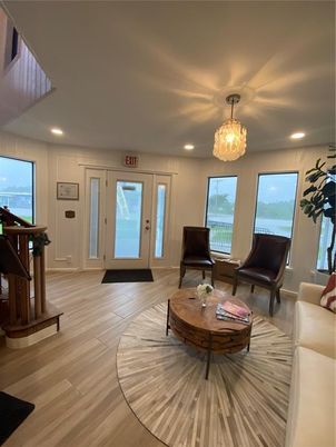 Chandelier, Interior, Living room, Recessed Lighting, Wood Texture Flooring