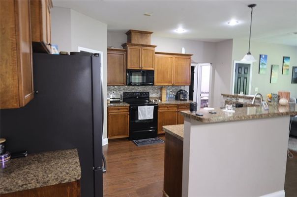 Interior, Kitchen, Pendant Lights, Recessed Lighting, Wood Texture Flooring