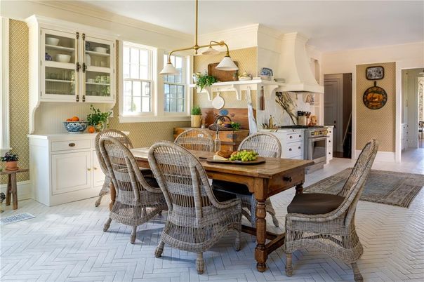 Dining room, Interior, Kitchen, Pendant Lights