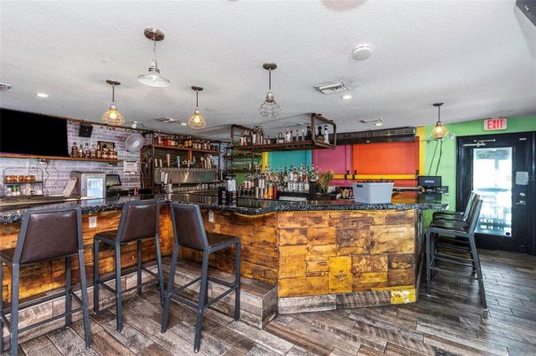 Interior, Pendant Lights, Recessed Lighting, Wood Texture Flooring