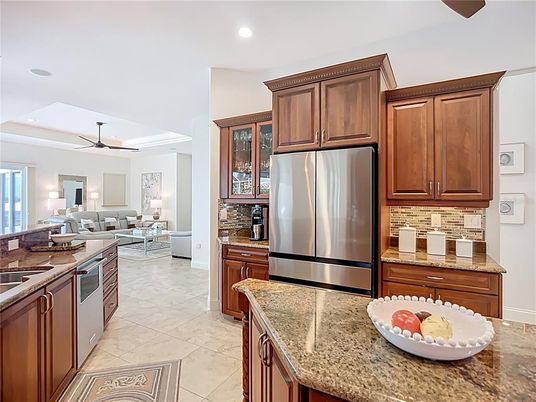 Interior, Kitchen, Living room, Recessed Lighting, Stainless Steel Appliances