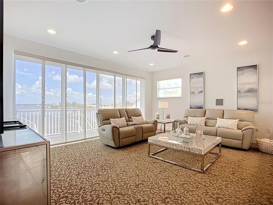 Interior, Living room, Recessed Lighting, Water