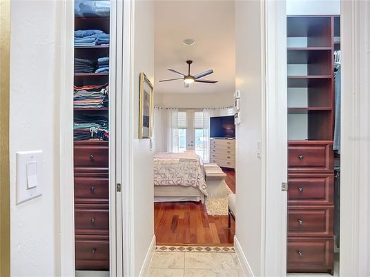 Bedroom, Interior, Walk-in Closets, Wood Texture Flooring