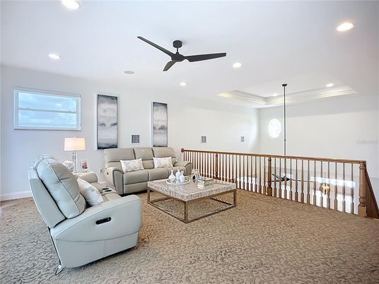 Interior, Living room, Pendant Lights, Recessed Lighting