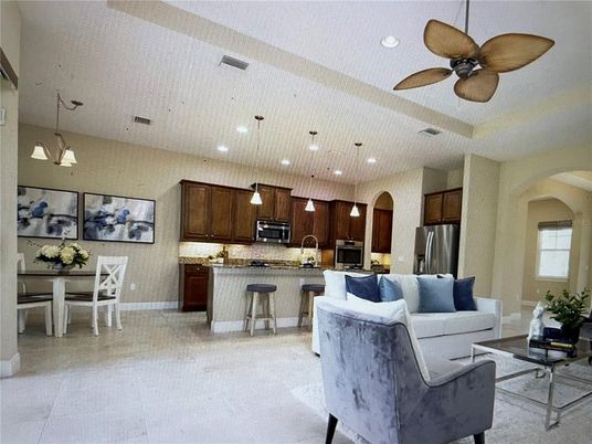 Dining room, Interior, Kitchen, Living room, Pendant Lights, Recessed Lighting, Stainless Steel Appliances