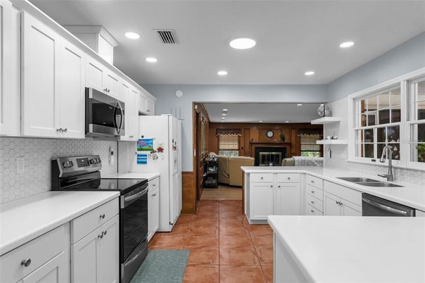 Interior, Kitchen, Recessed Lighting