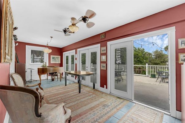 Dining room, Interior, Pendant Lights