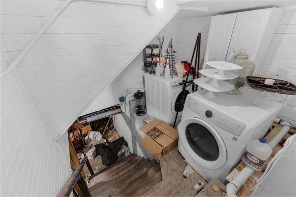 Interior, Washer
