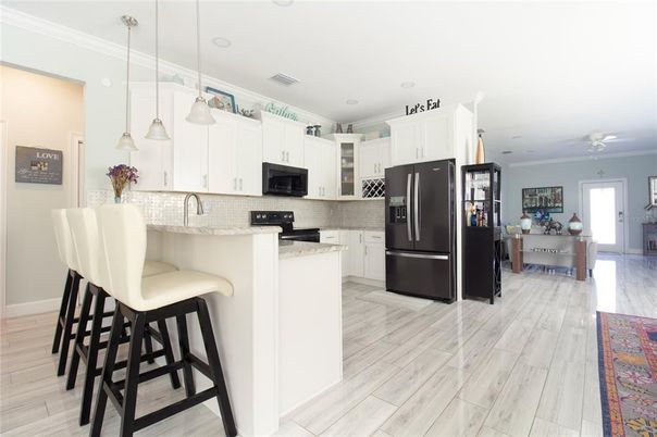 Interior, Kitchen, Pendant Lights, Recessed Lighting, Wood Texture Flooring