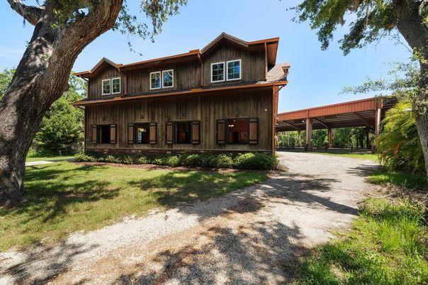 Backyard, Exterior, Facade, Log Home