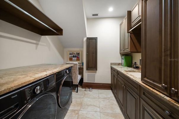 Interior, Recessed Lighting, Washer