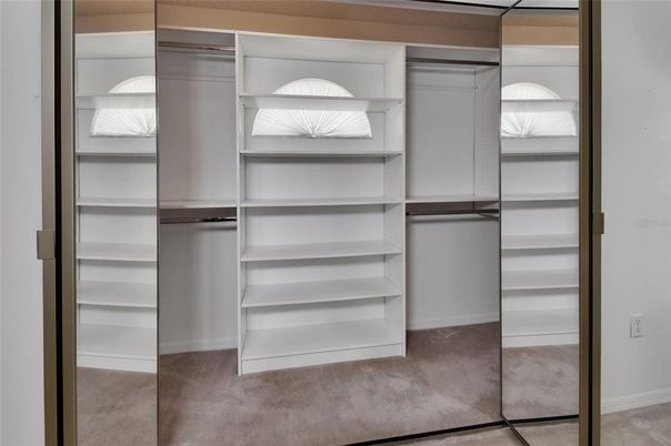 Interior, Walk-in Closets