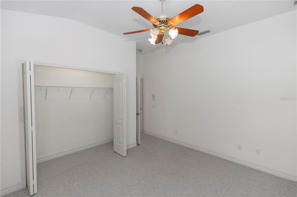 Empty room, Interior, Walk-in Closets