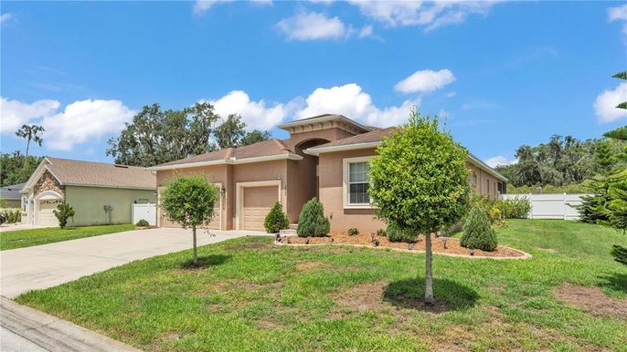 Attached, Backyard, Exterior, Facade, Mediterranean