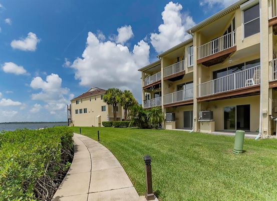 Backyard, Exterior, Water