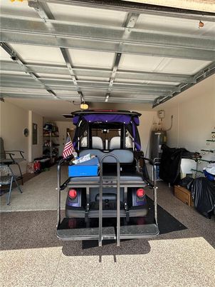 Garage, Interior