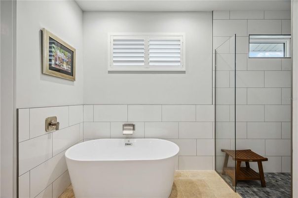 Bathroom, Free Standing Baths, Interior