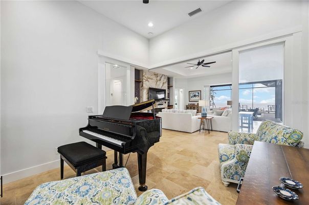 Fireplace, Interior, Living room, Piano, Recessed Lighting